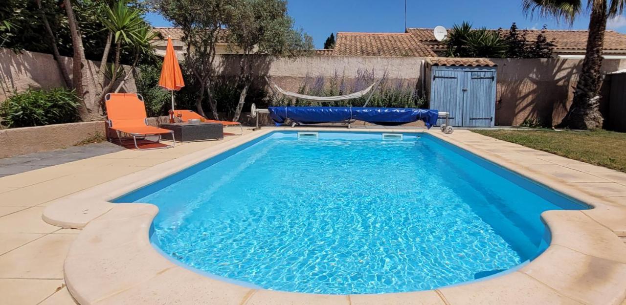 Studio Tranquillo Avec Piscine Et Salle De Sport Istres Ngoại thất bức ảnh